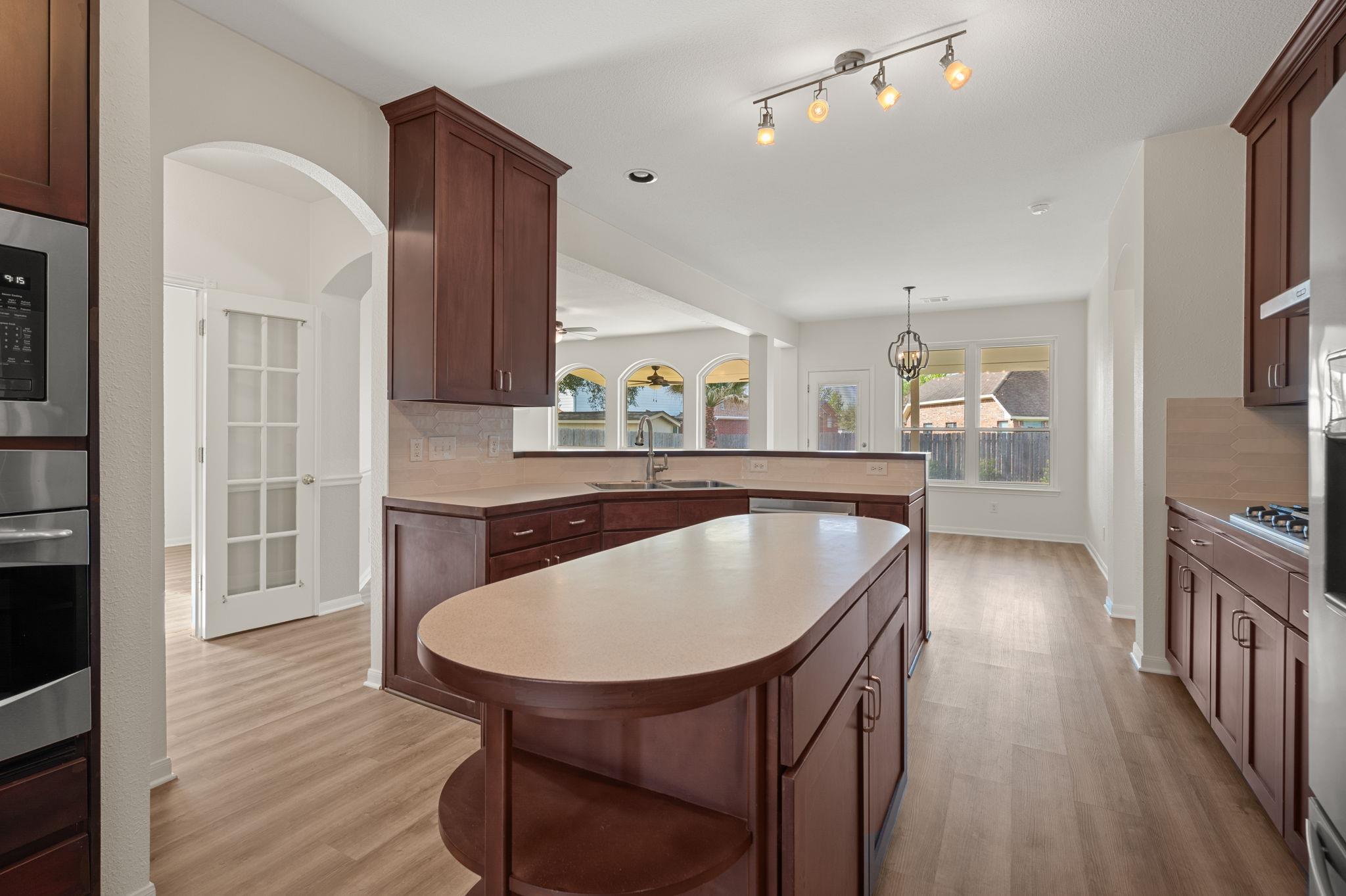 801 W Olympic Dr, Pflugerville, TX 78660