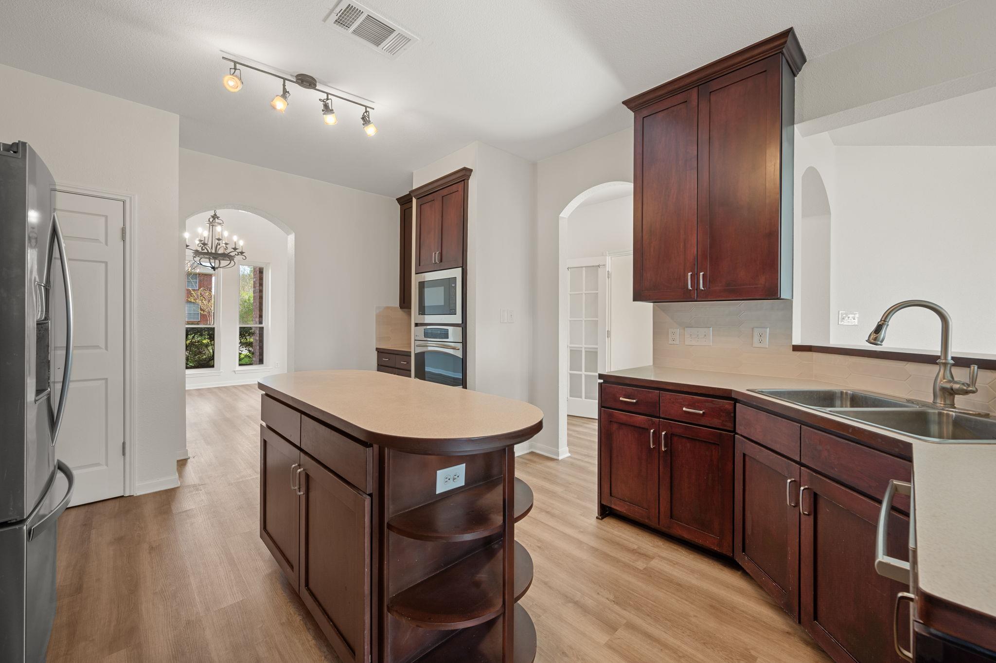 801 W Olympic Dr, Pflugerville, TX 78660