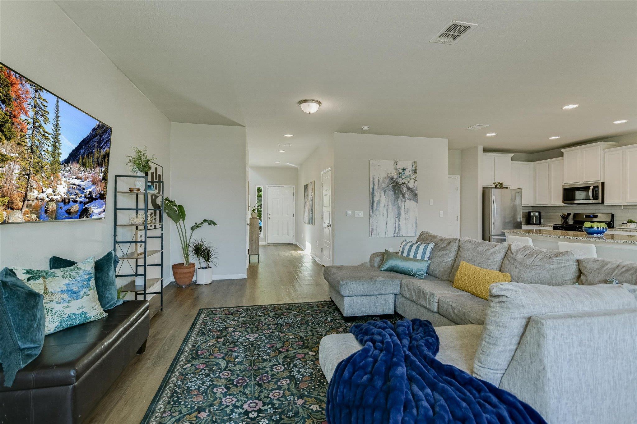 6304 Gunflint Dr, Austin, TX 78747