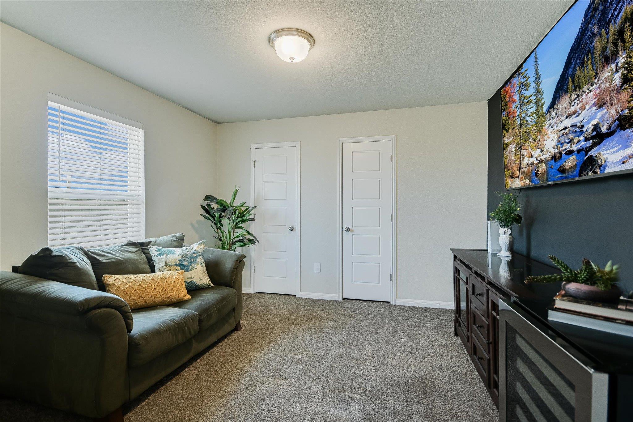 6304 Gunflint Dr, Austin, TX 78747