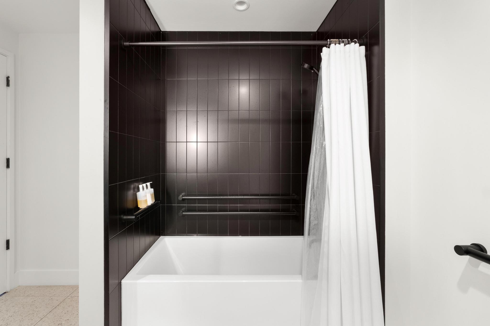 48 East Ave # 1310, Austin, TX 78701