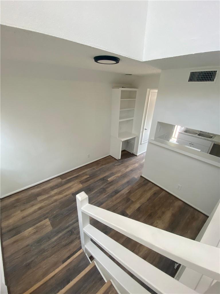 912 W 22 1/2 St # J, Austin, TX 78705