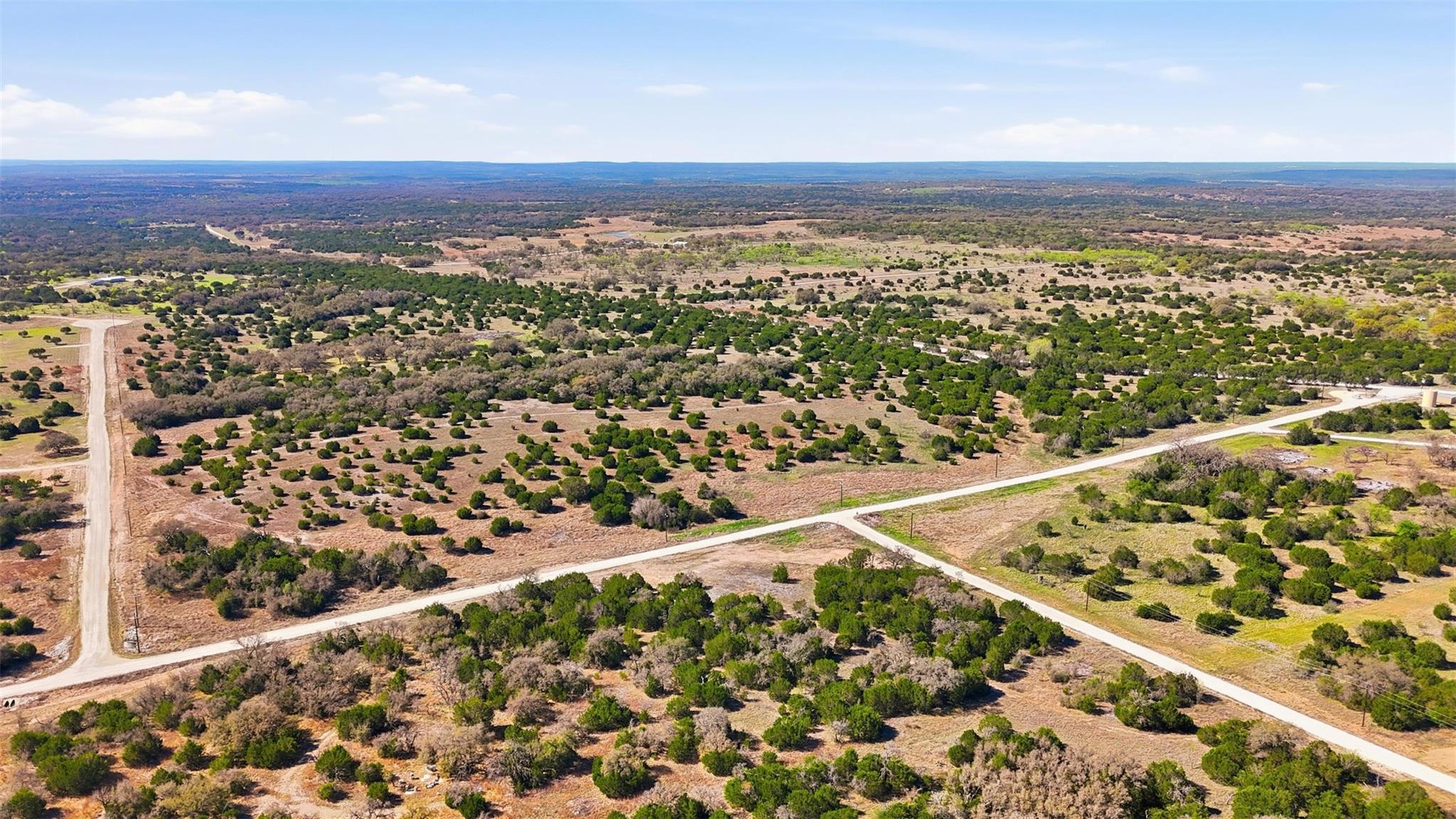 300 Willow Oak Dr, Goldthwaite, TX 76844