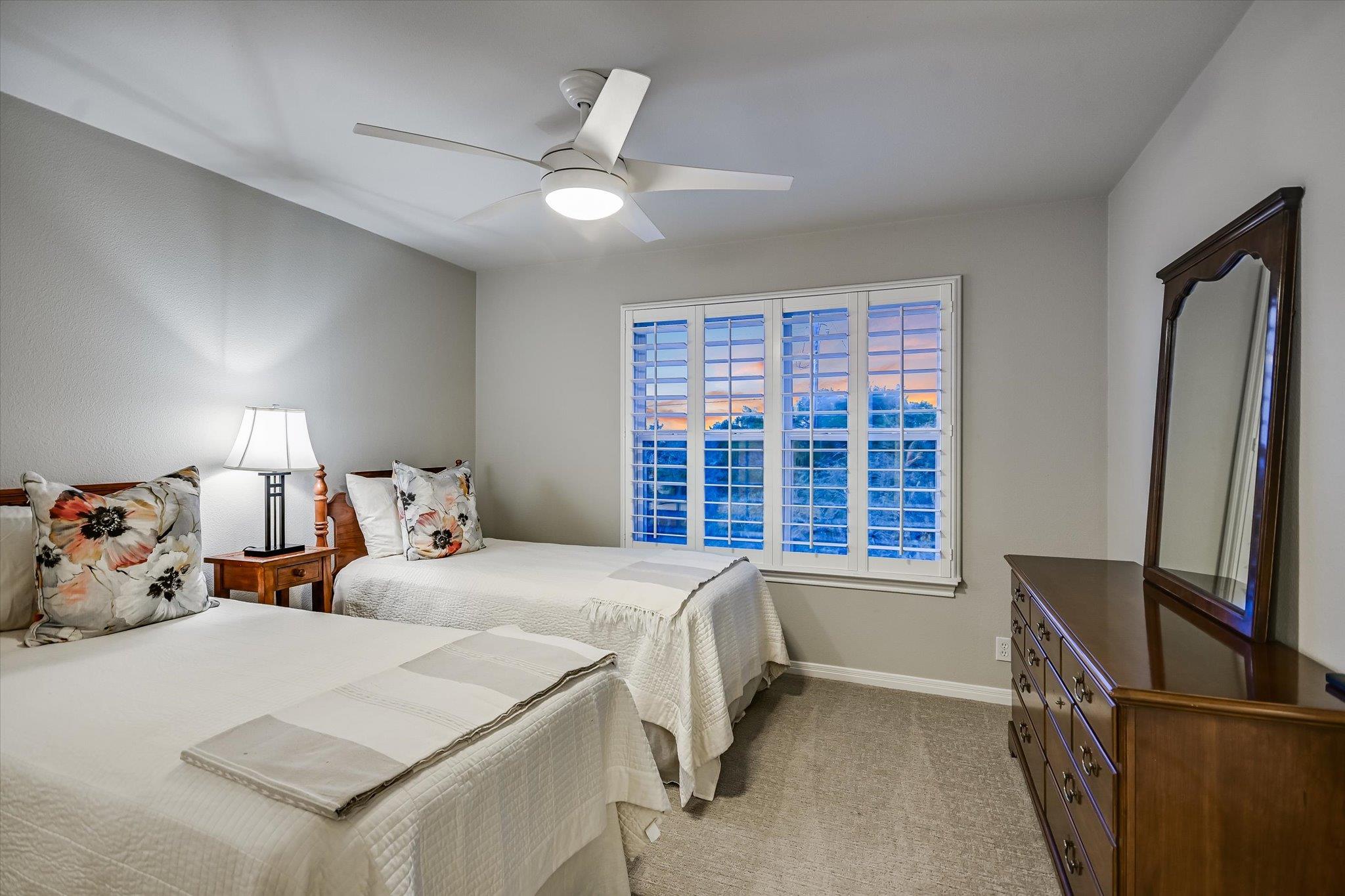 504 Saddlehorn Dr, Dripping Springs, TX 78620