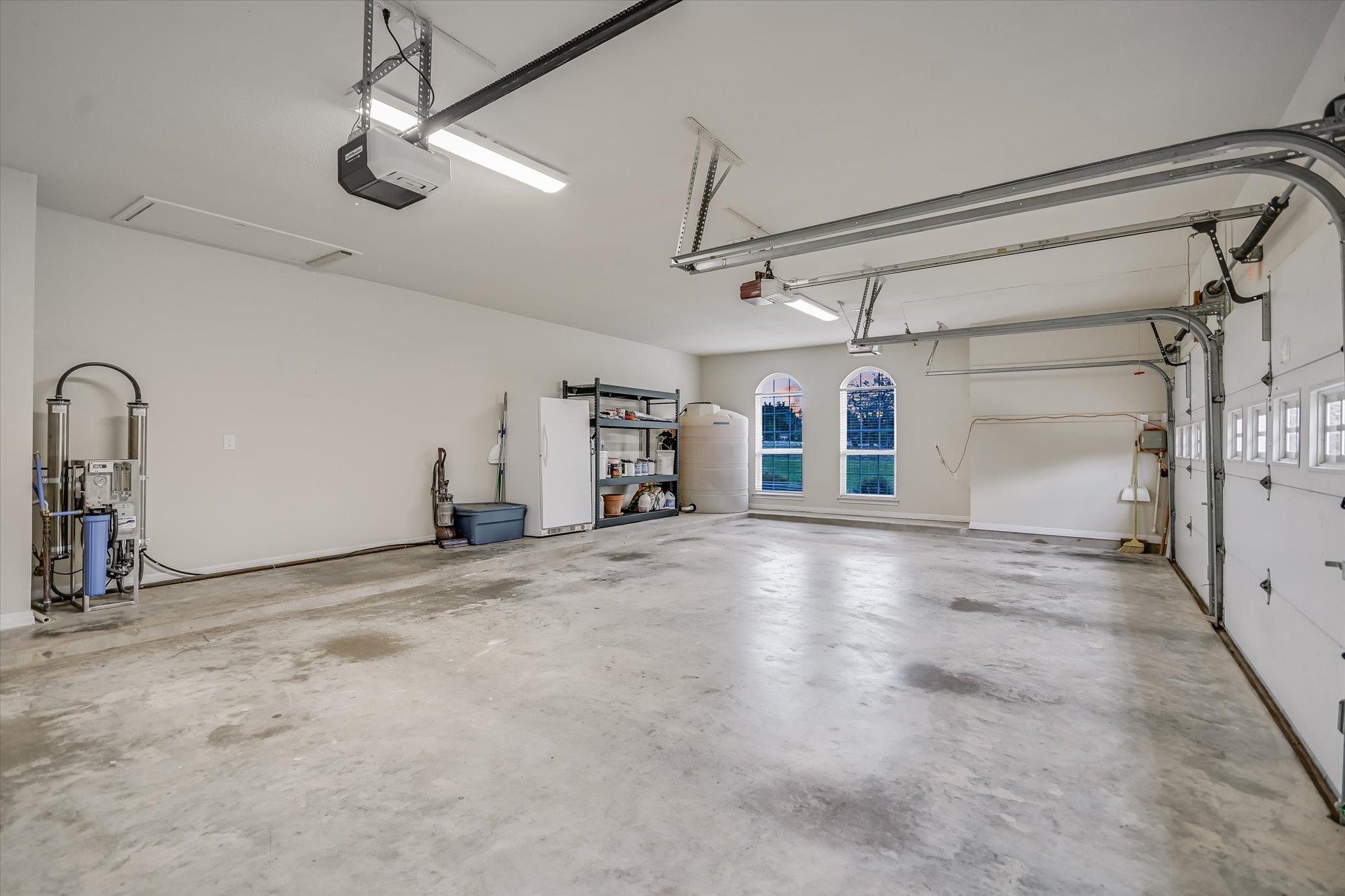 504 Saddlehorn Dr, Dripping Springs, TX 78620