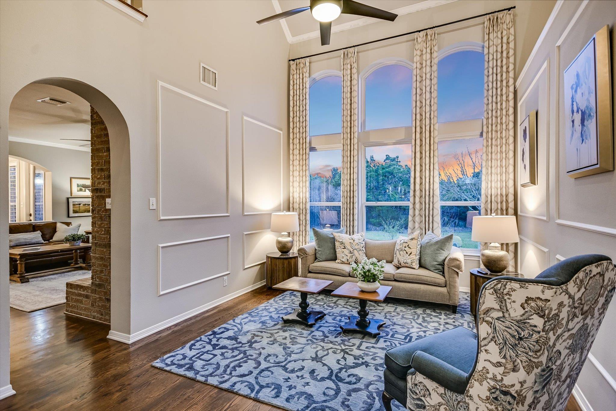 504 Saddlehorn Dr, Dripping Springs, TX 78620