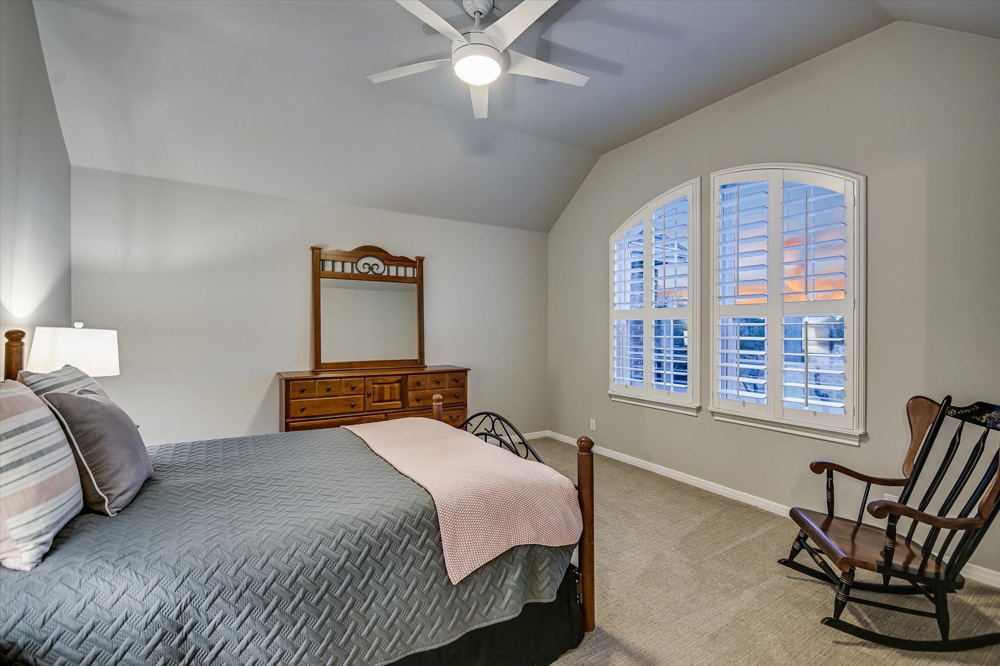 504 Saddlehorn Dr, Dripping Springs, TX 78620