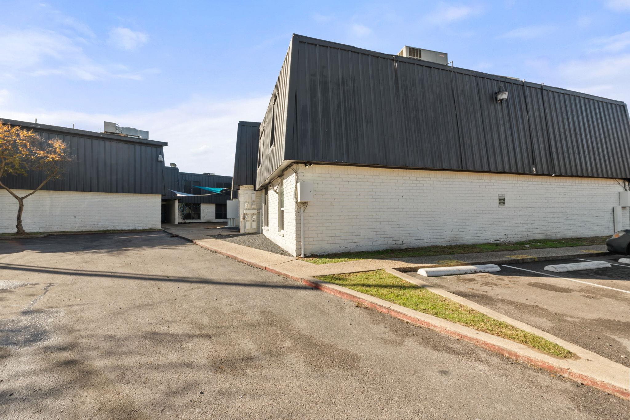 1720 Wooten Park Dr # 113, Austin, TX 78757