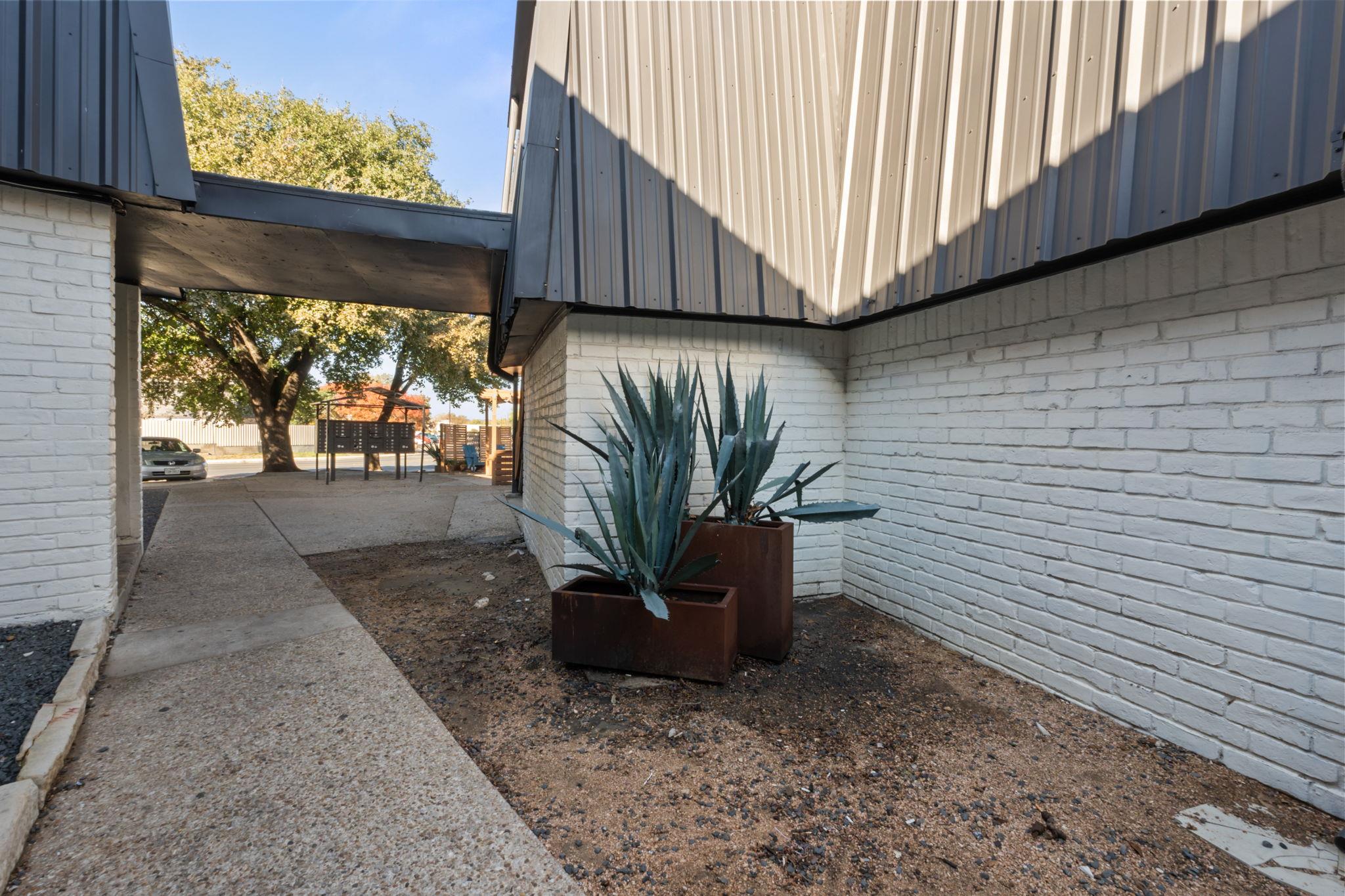 1720 Wooten Park Dr # 113, Austin, TX 78757