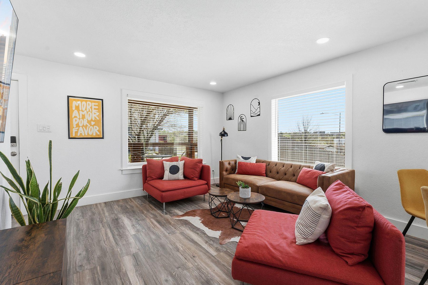 5800 Pinon Vista Dr, Austin, TX 78724