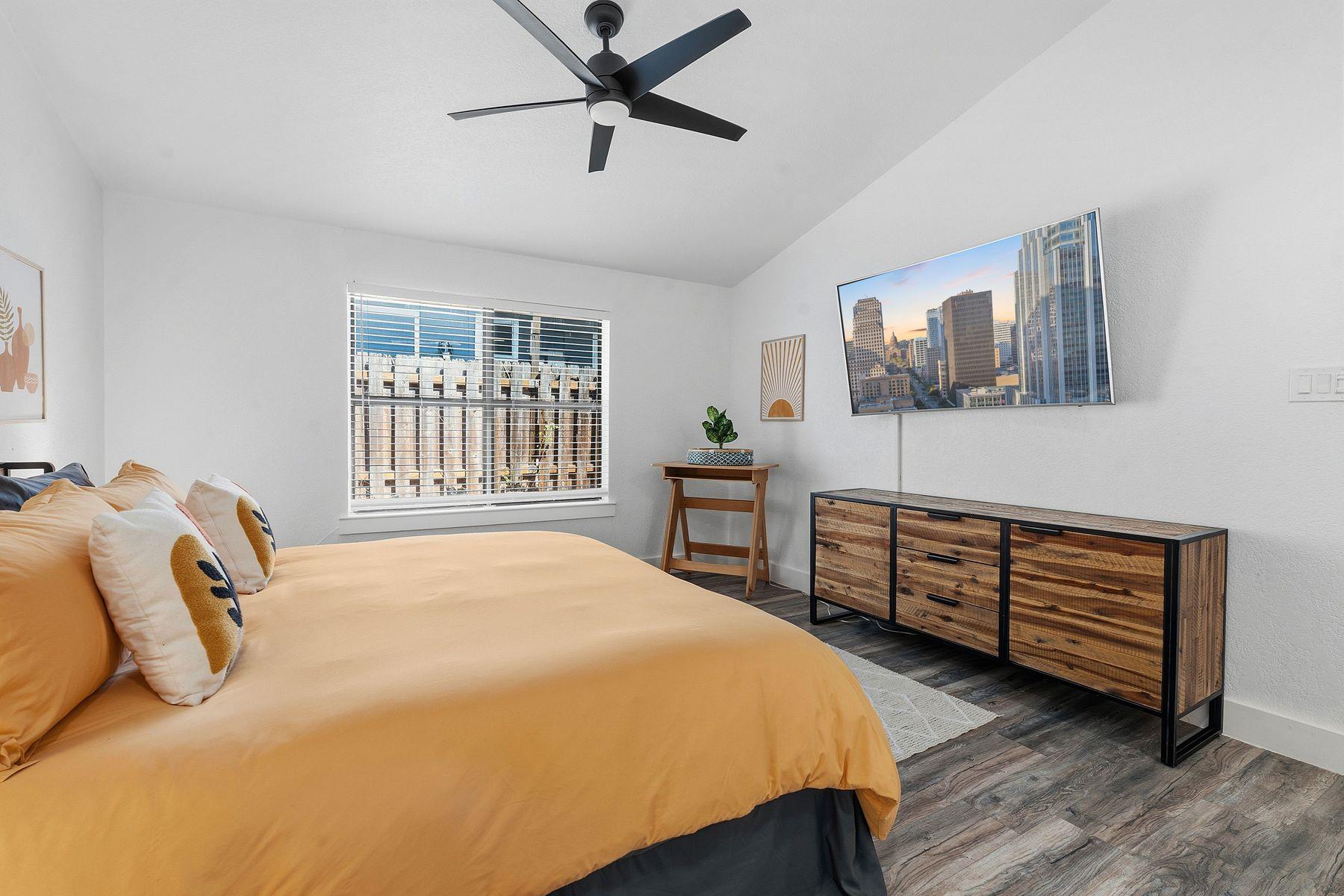 5800 Pinon Vista Dr, Austin, TX 78724