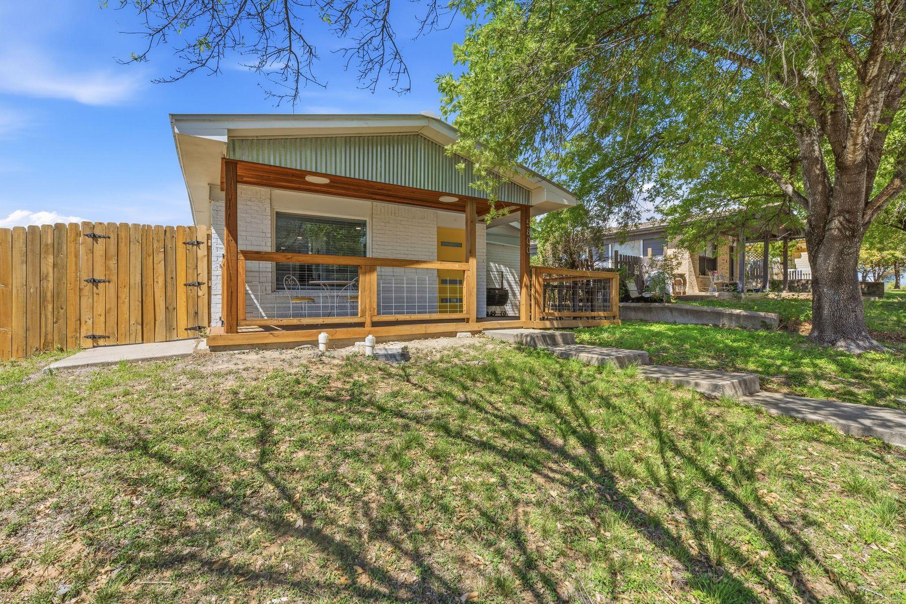 5800 Pinon Vista Dr, Austin, TX 78724