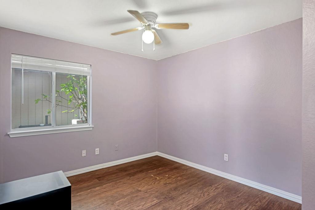 1001 Apple Cross Dr, Pflugerville, TX 78660