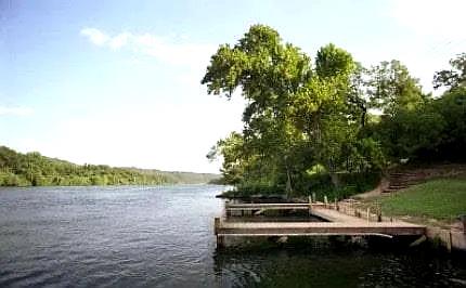 1400 Shawnee Circle Cir, Austin, TX 78734