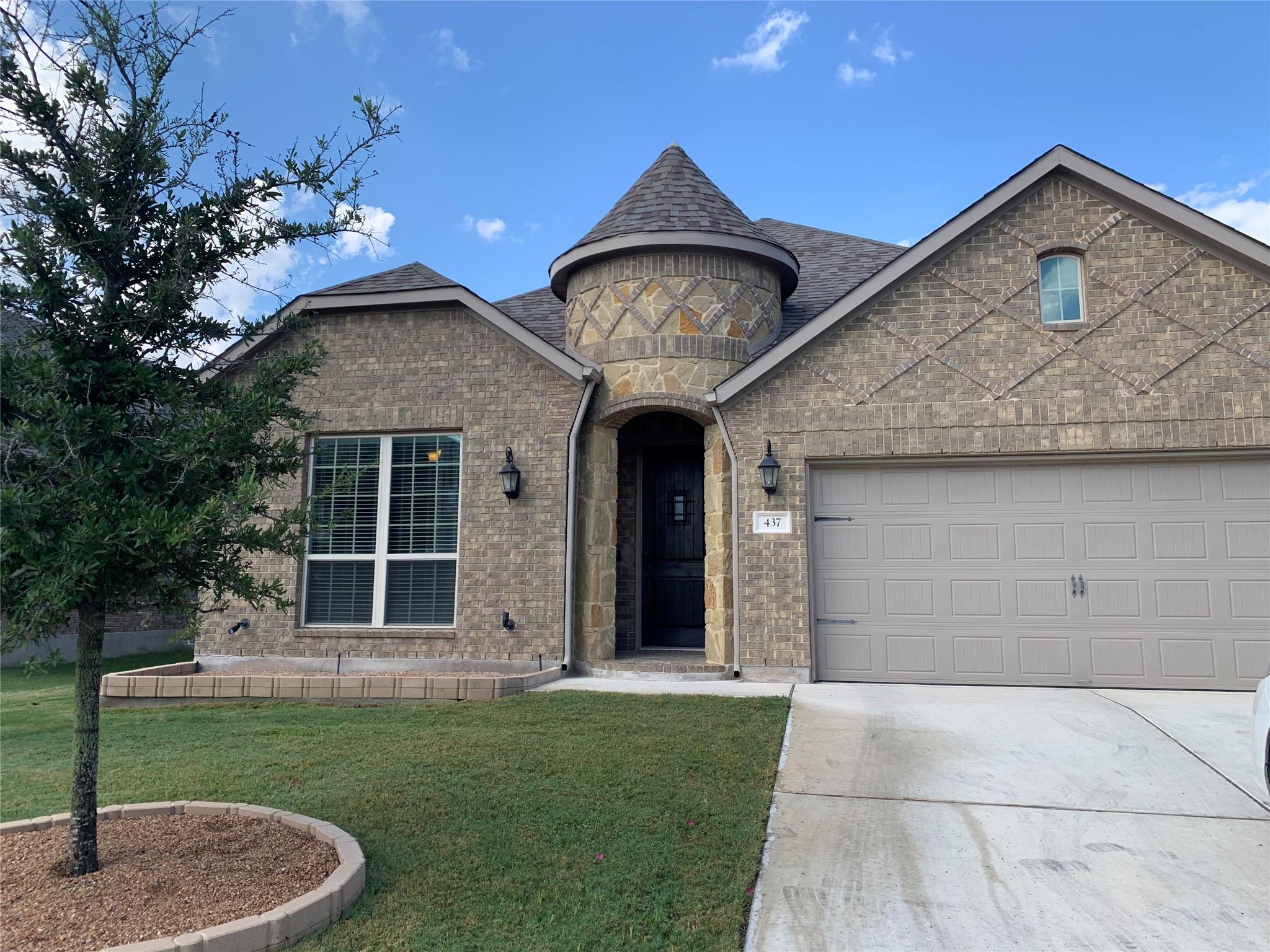 437 Mistflower Springs Dr, Leander, TX 78641