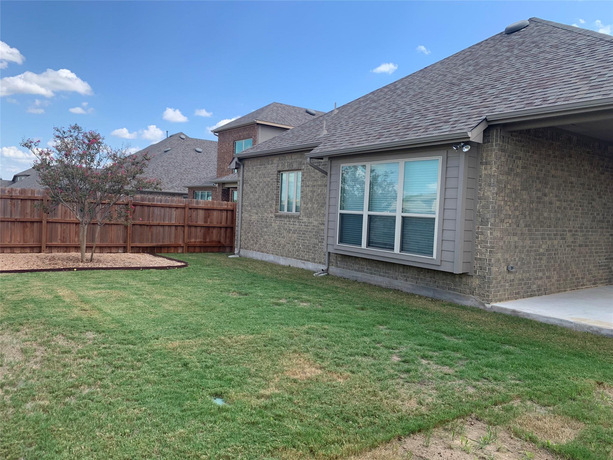 437 Mistflower Springs Dr, Leander, TX 78641