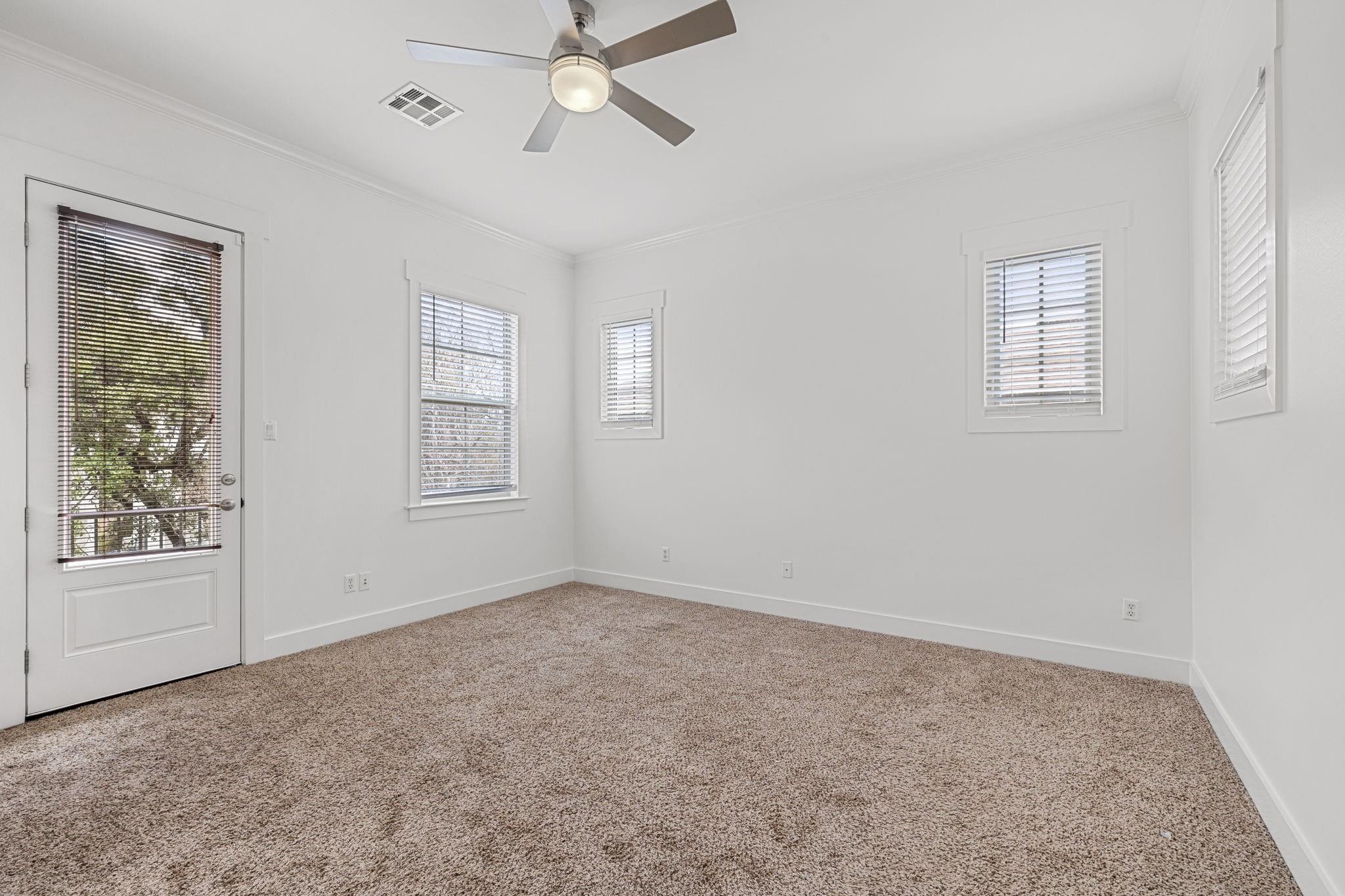 1607 Chelsea Ln, Austin, TX 78704