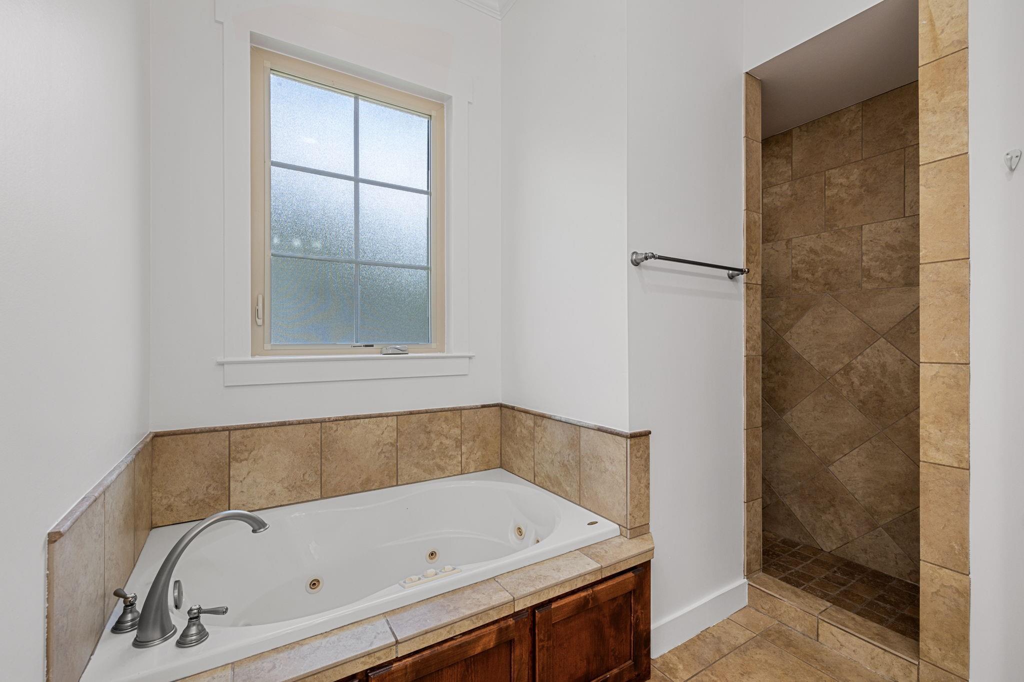 1607 Chelsea Ln, Austin, TX 78704