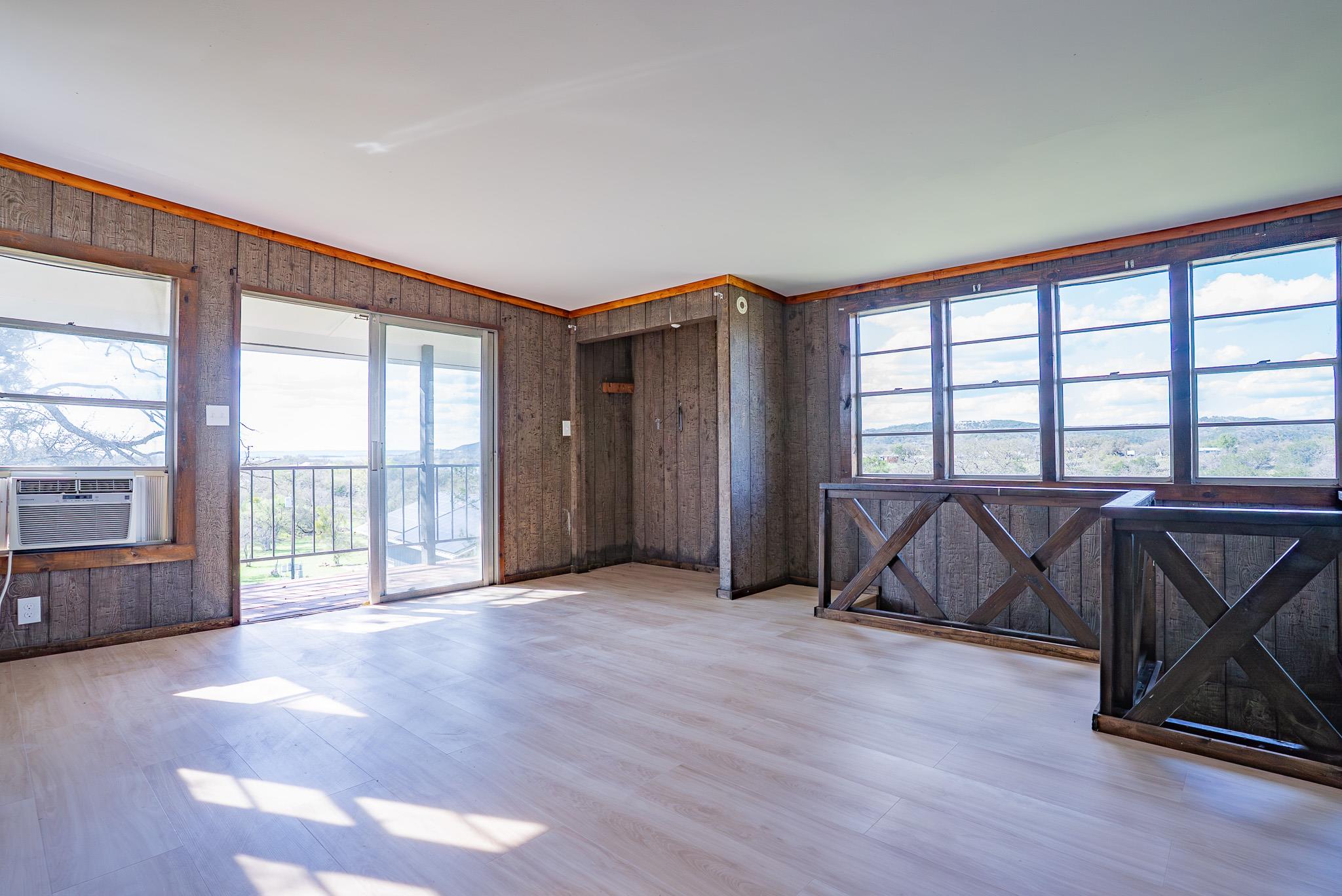 1012 Hill St, Burnet, TX 78611