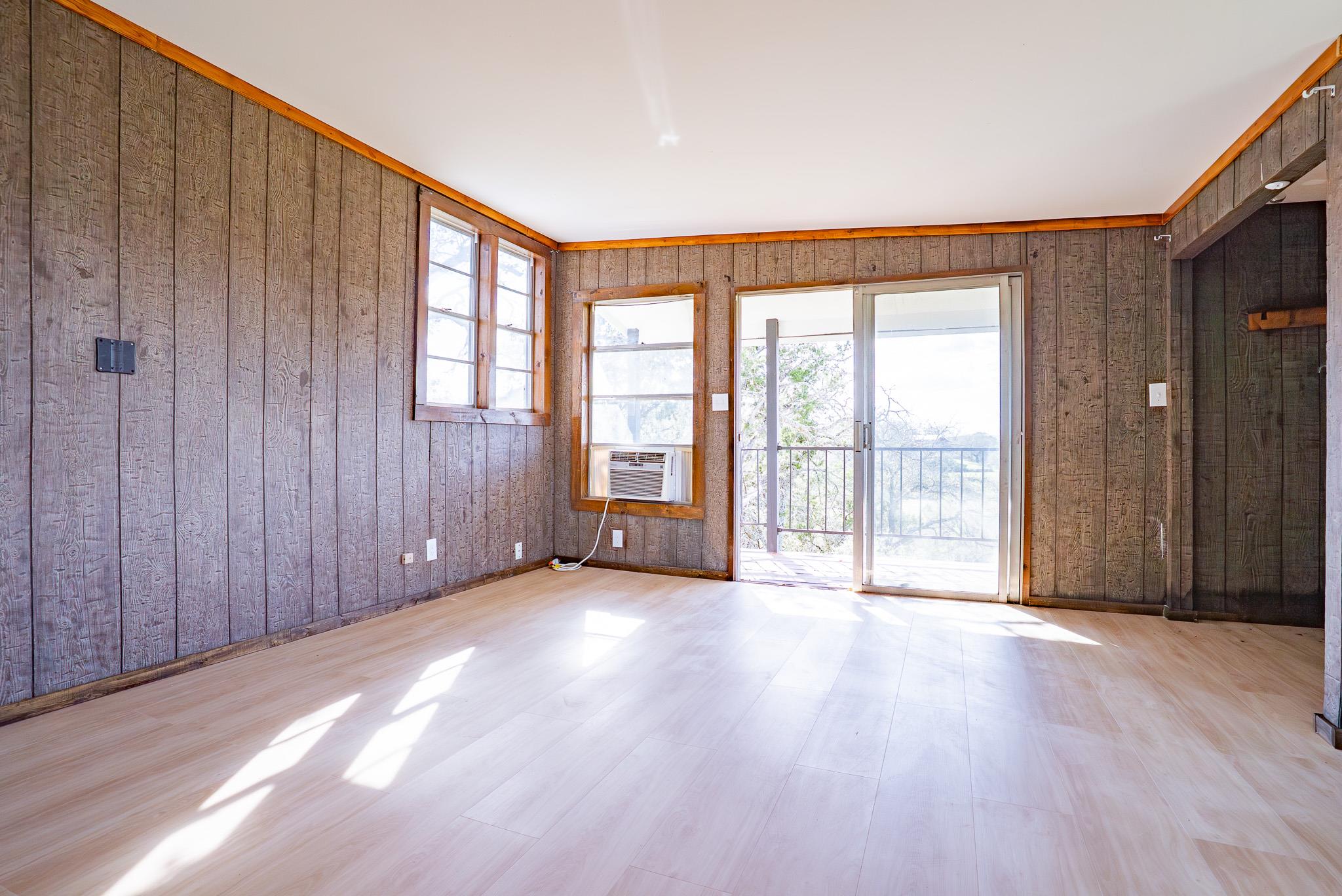 1012 Hill St, Burnet, TX 78611