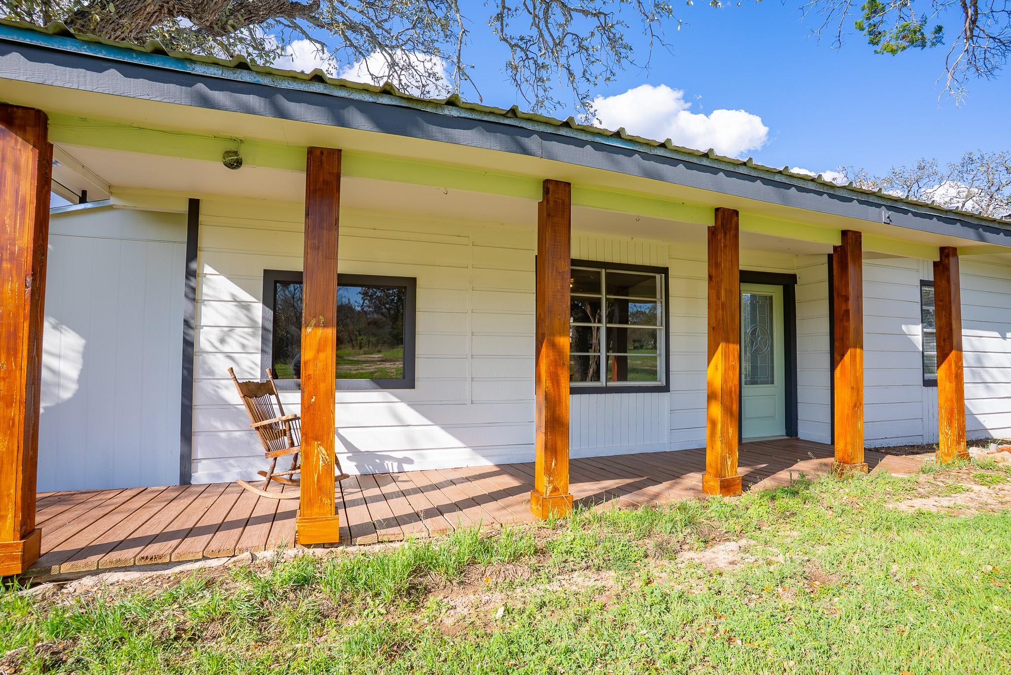 1012 Hill St, Burnet, TX 78611