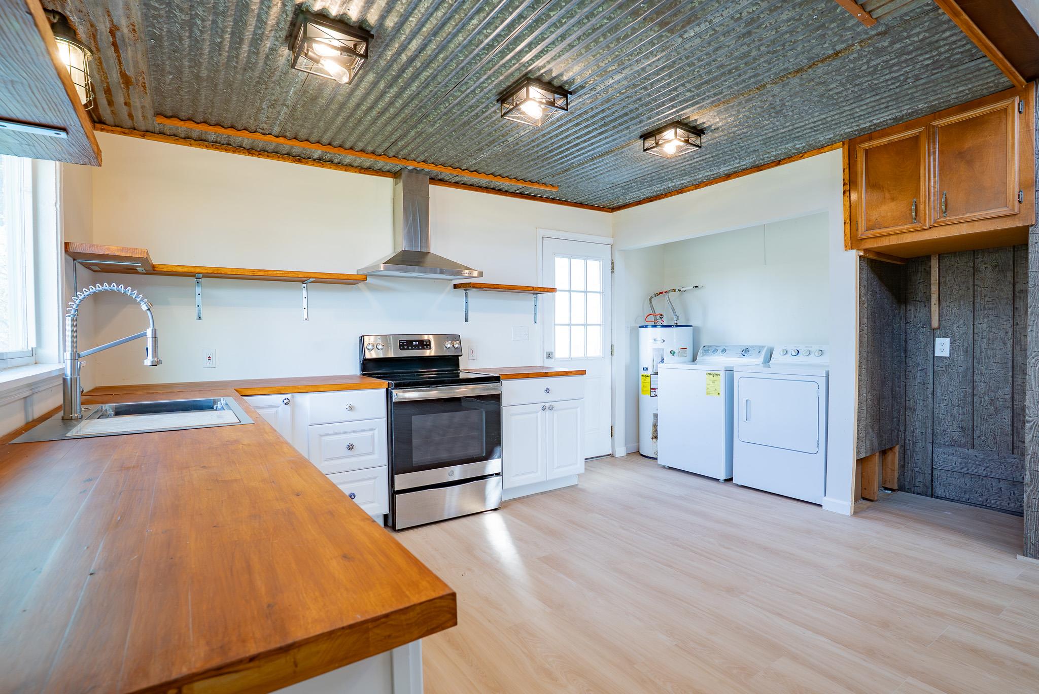 1012 Hill St, Burnet, TX 78611