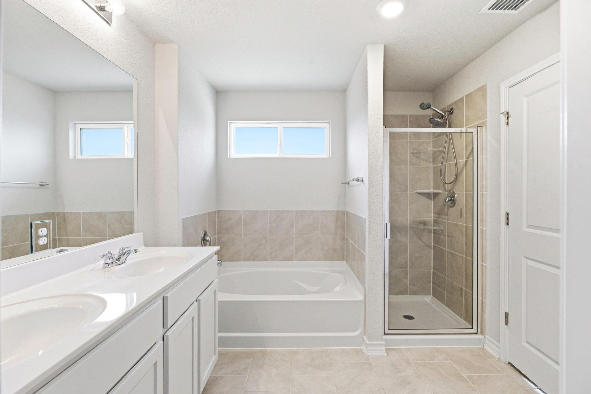 13546 Ailey Knoll Dr, San Antonio, TX 78254