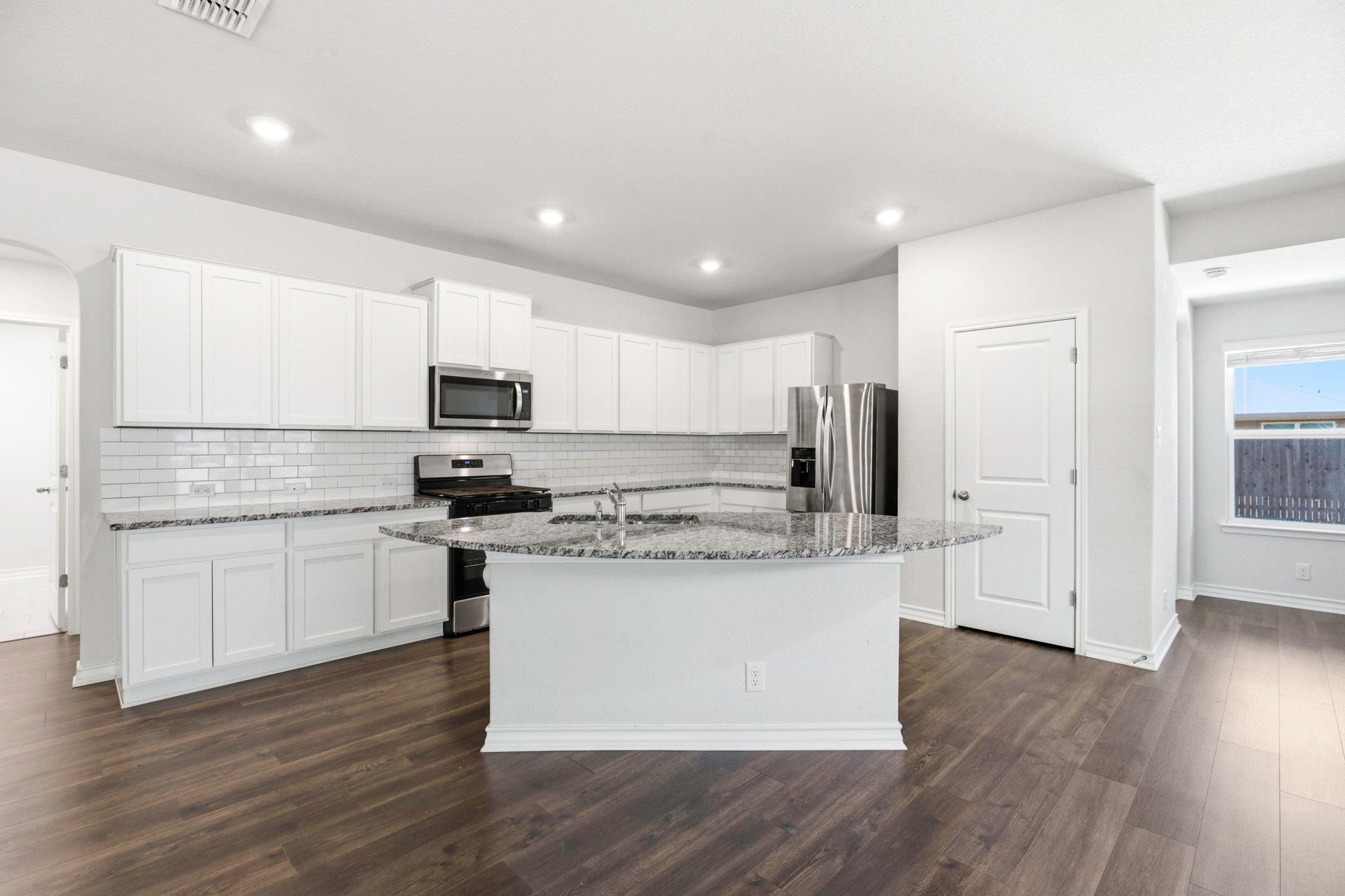 13546 Ailey Knoll Dr, San Antonio, TX 78254