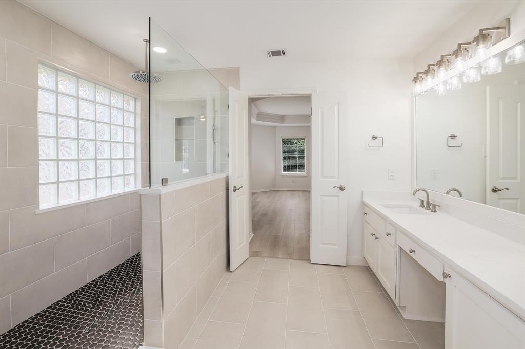 12207 Carlsbad Dr, Austin, TX 78738