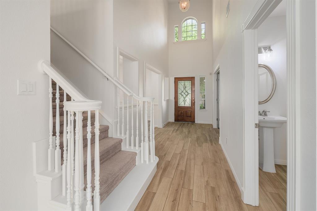 12207 Carlsbad Dr, Austin, TX 78738