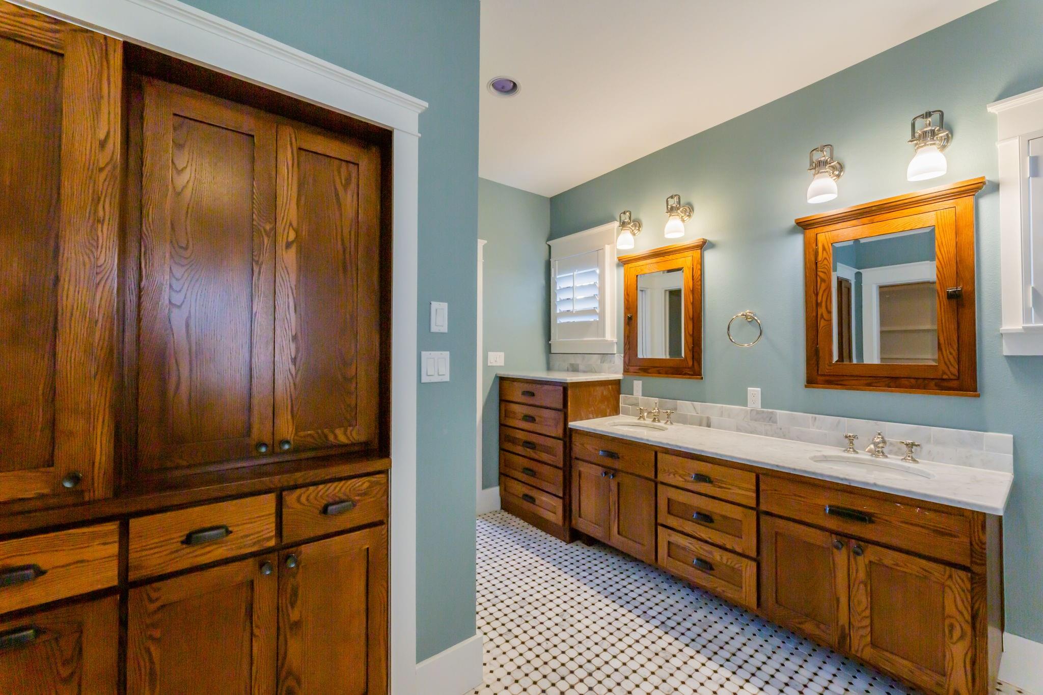 4309 Camacho St, Austin, TX 78723