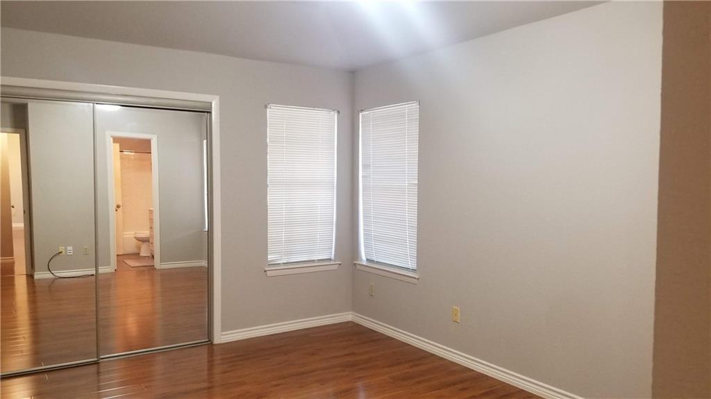 1011 Markham Ln # B, Austin, TX 78753