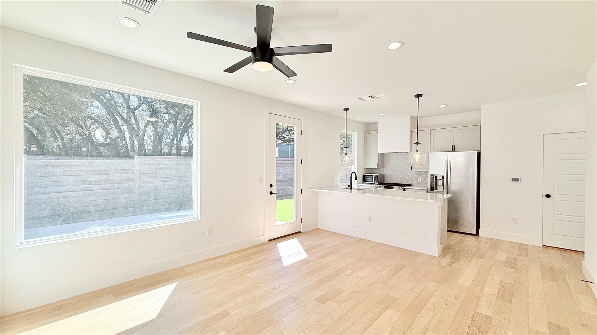 3417 Elija St # 2, Austin, TX 78745