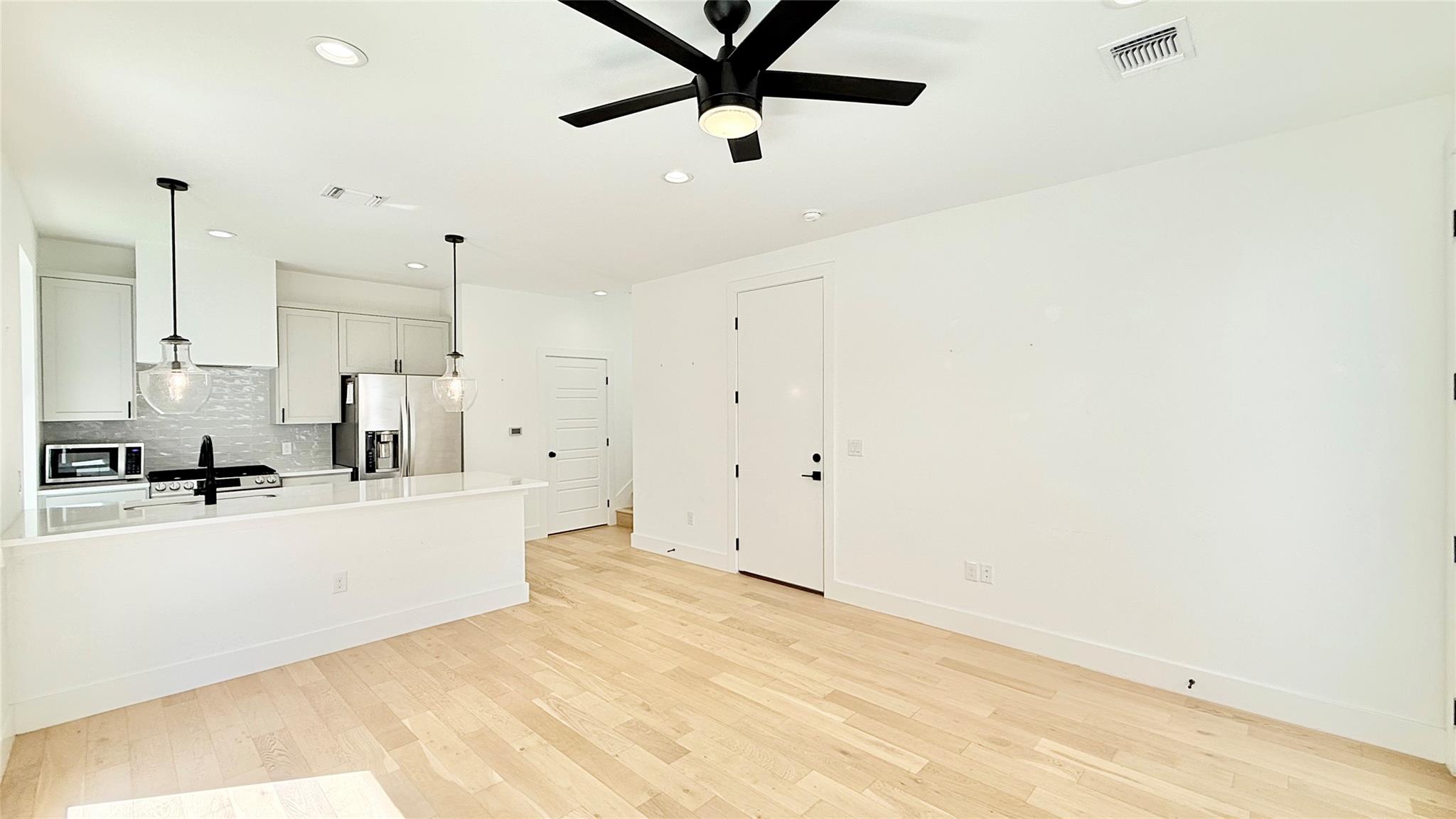 3417 Elija St # 2, Austin, TX 78745