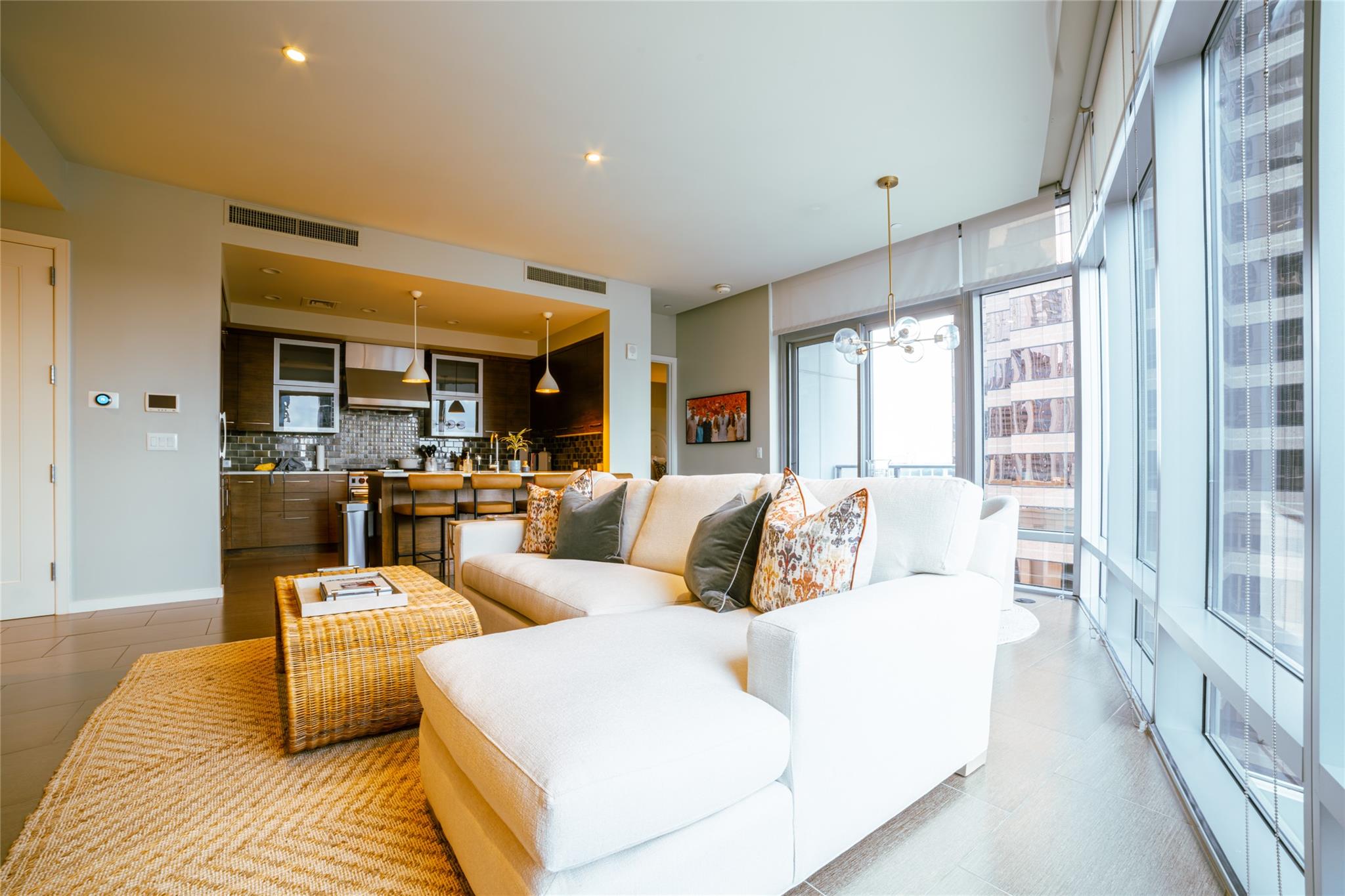 200 Congress Ave # 11C, Austin, TX 78701