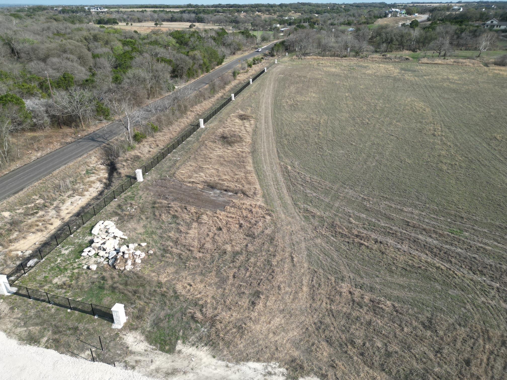 101 Scotty Ln, Liberty Hill, TX 78642