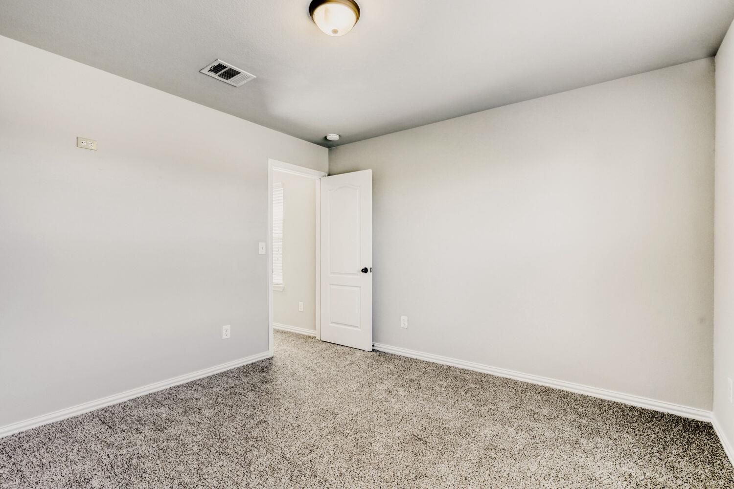 401 Pecan Bayou Ct, Leander, TX 78641