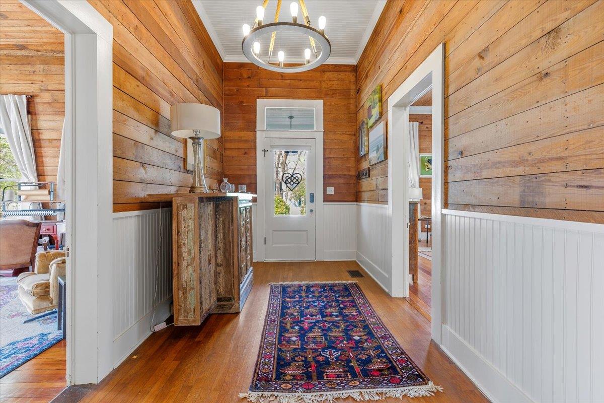 709 Hill St, Bastrop, TX 78602