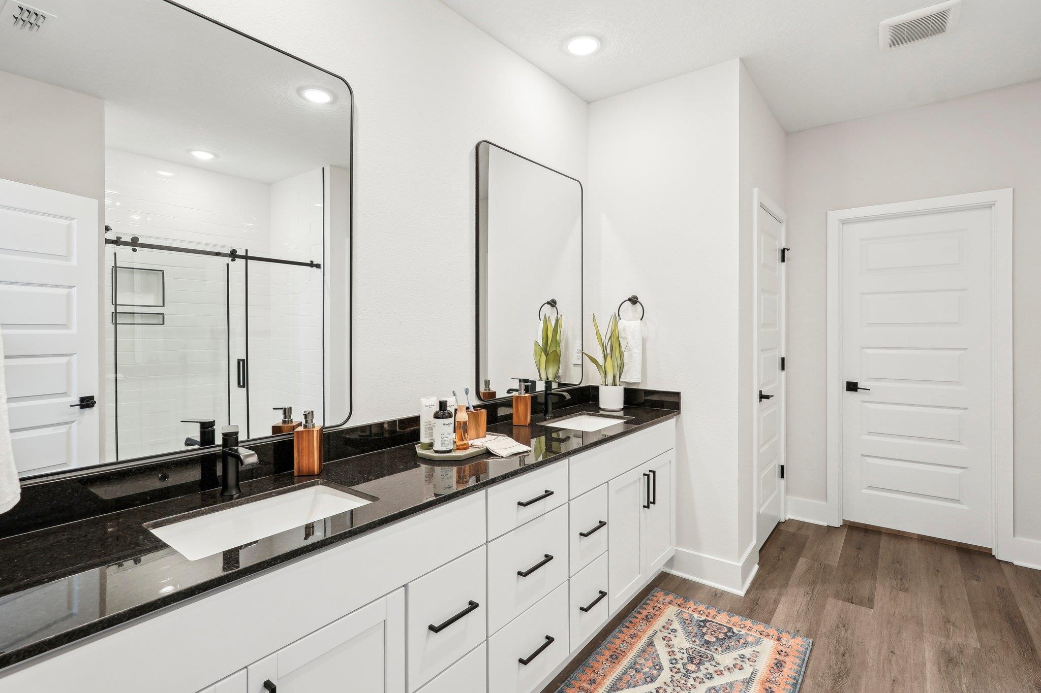 17119 Homestead Haven Dr, Bee Cave, TX 78738