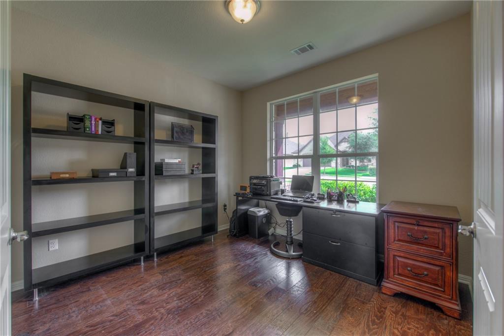 1511 Rimstone Dr, Cedar Park, TX 78613