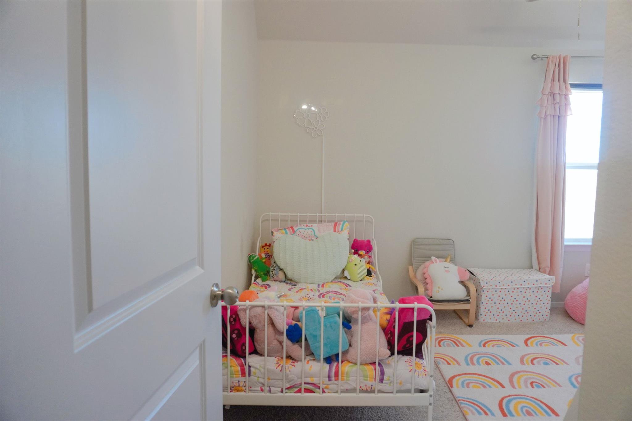 153 Blue Agate Ct, Jarrell, TX 76537