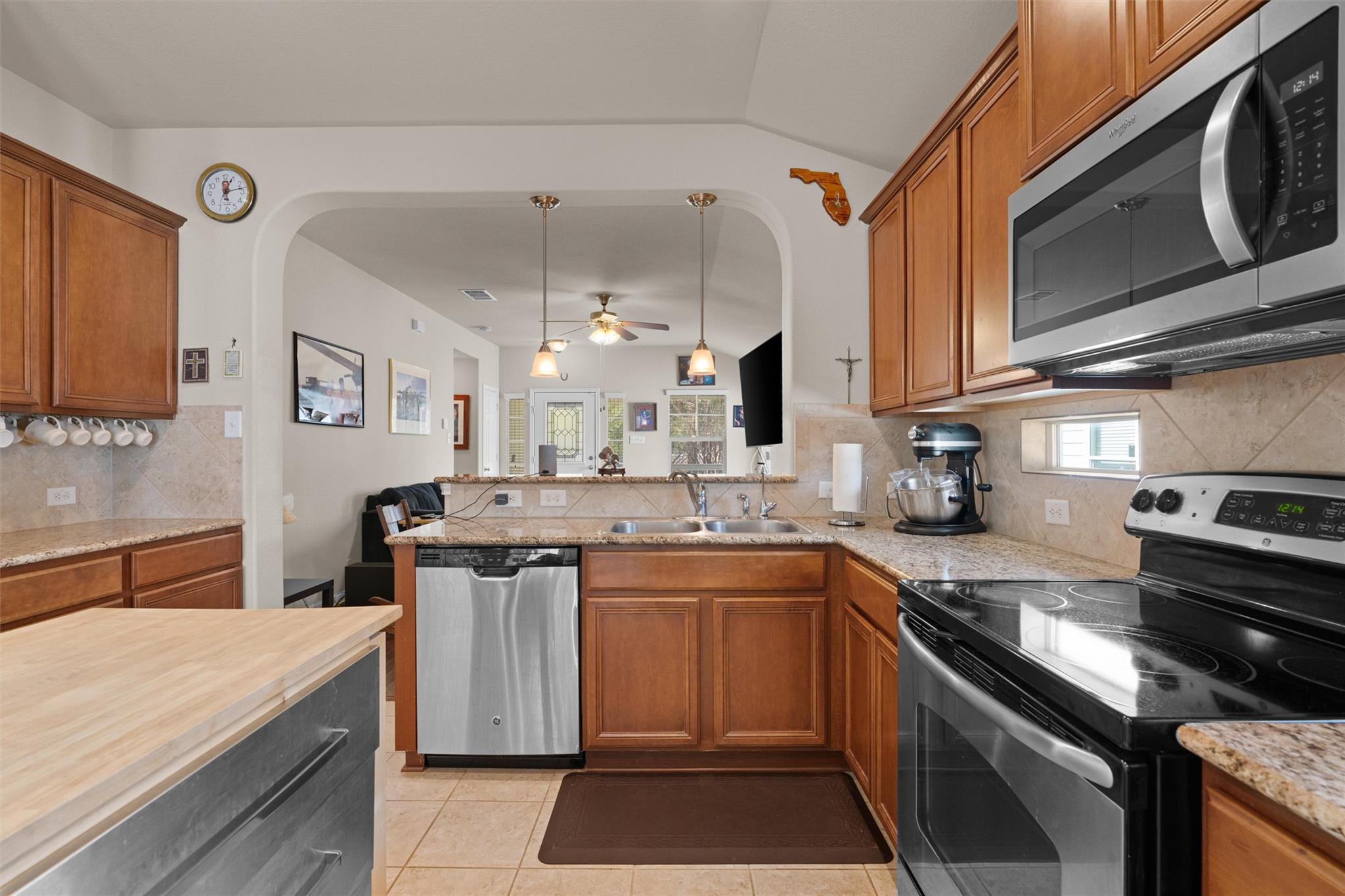 716 Niobrara River Dr, Pflugerville, TX 78660