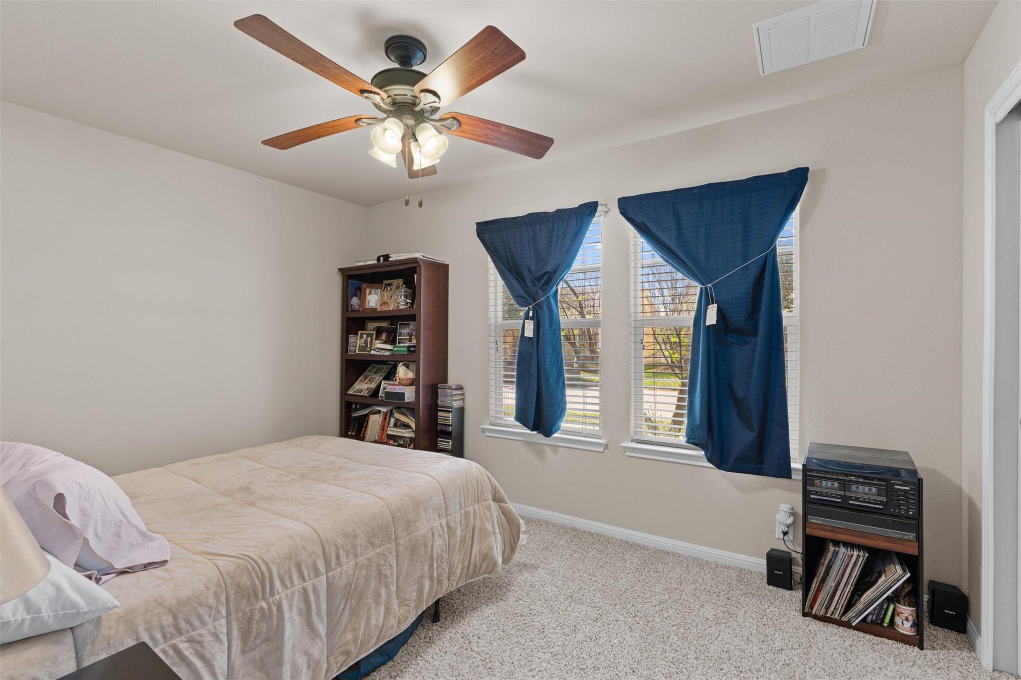 716 Niobrara River Dr, Pflugerville, TX 78660