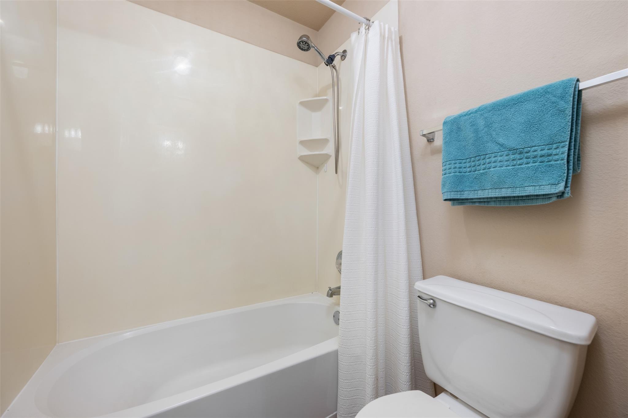 18300 Shallow Pool Dr, Pflugerville, TX 78660