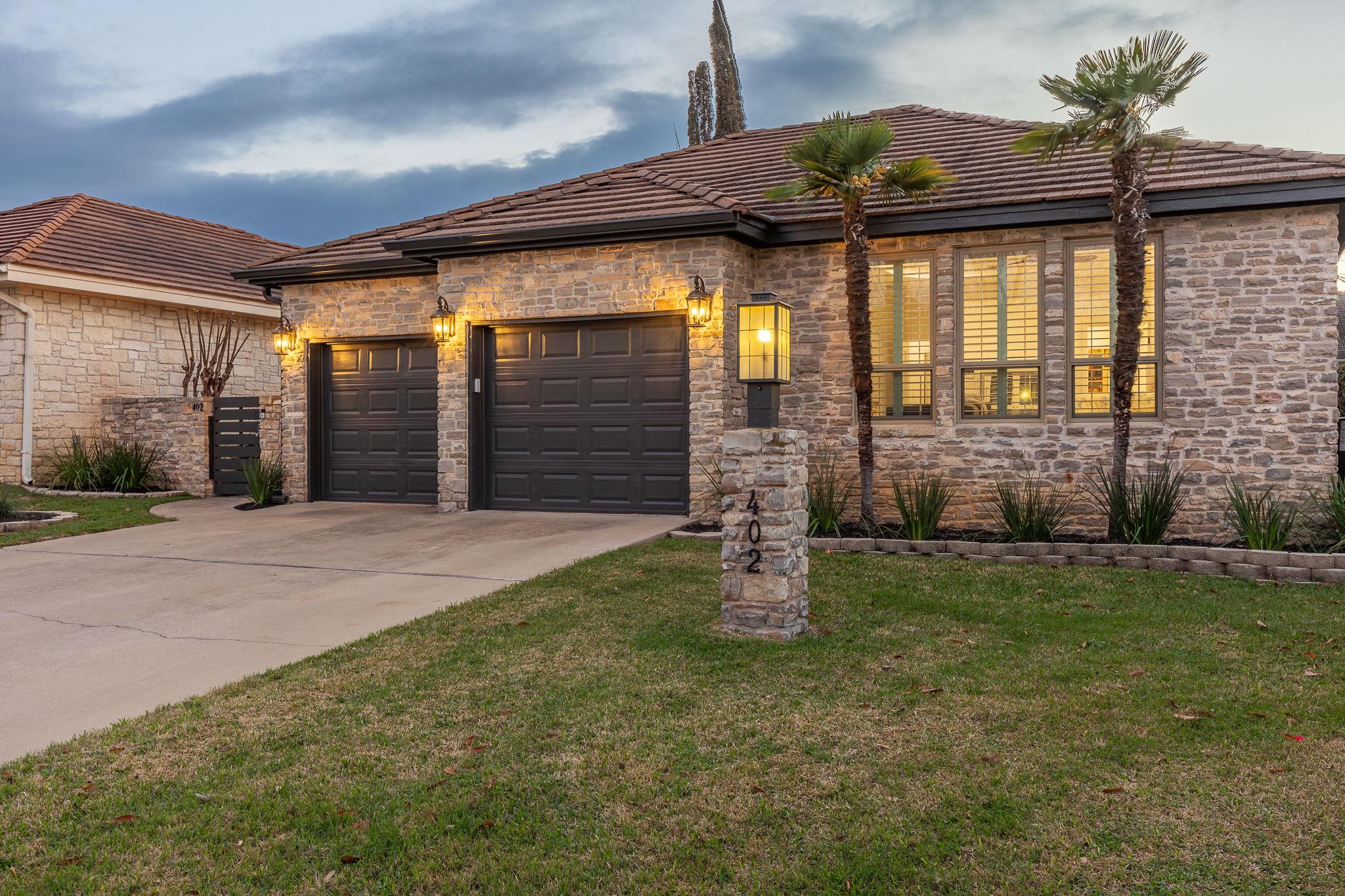 402 Horseshoe Bay North Blvd, Horseshoe Bay, TX 78657