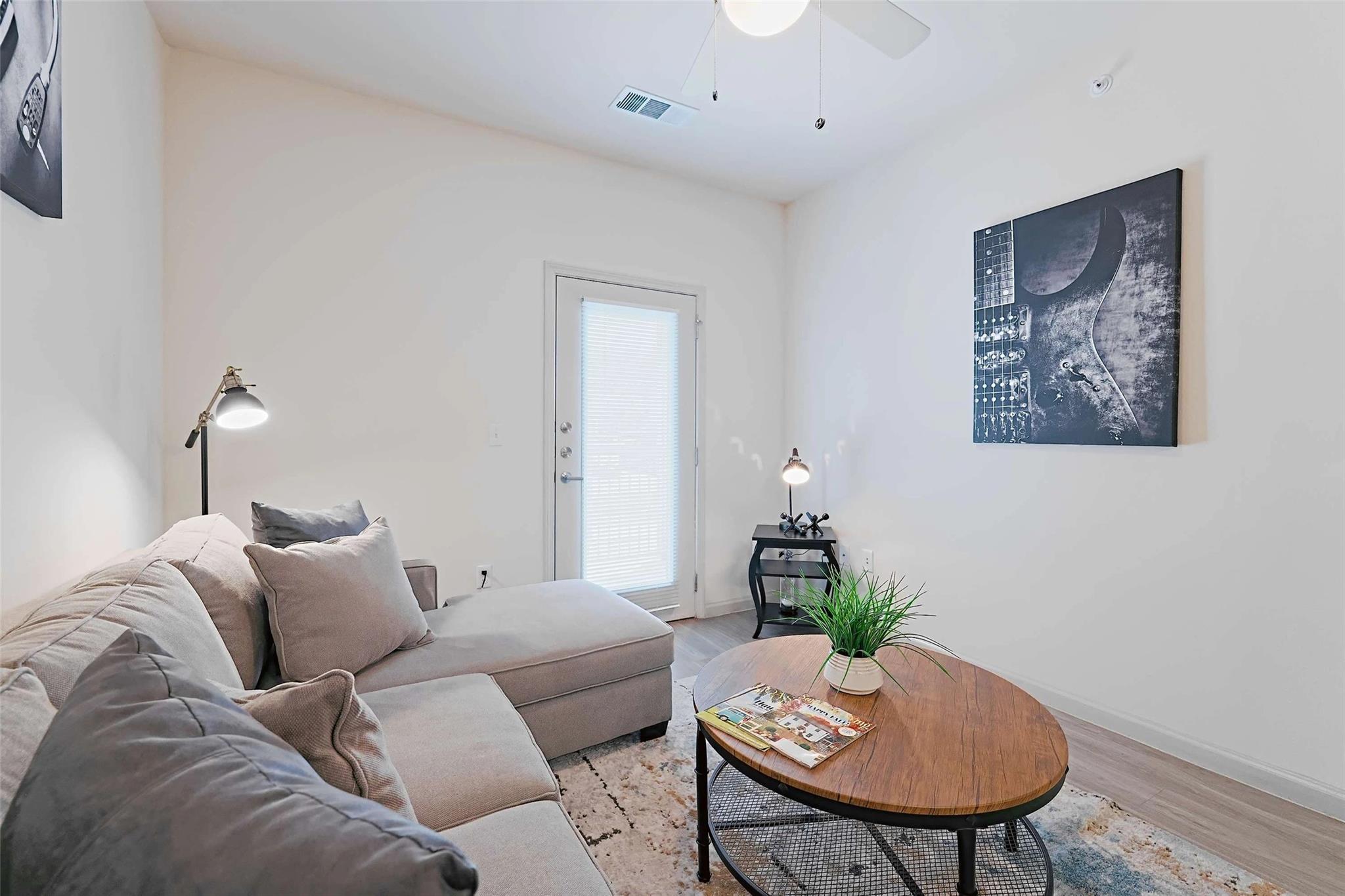 5605 Springdale Rd # 2-2-2201, Austin, TX 78723