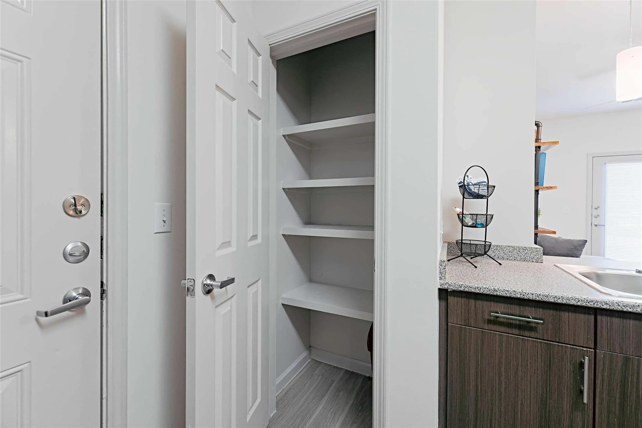 5605 Springdale Rd # 2-2-2201, Austin, TX 78723