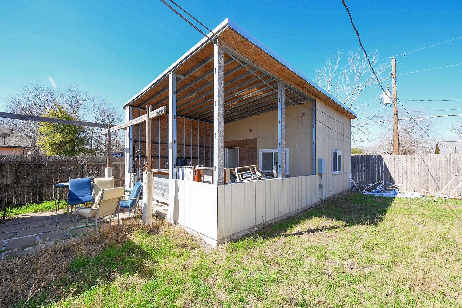 711 Sturgeon Dr, San Marcos, TX 78666