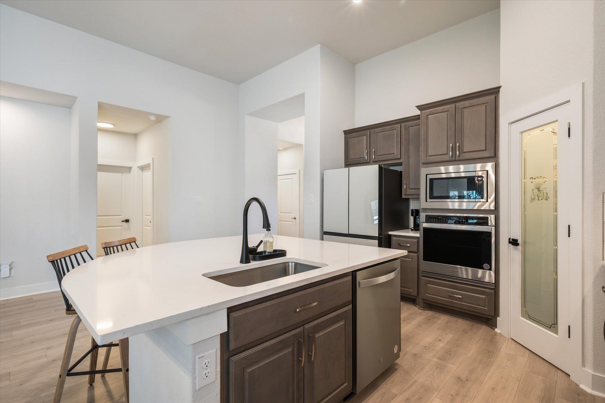 22610 Fountaingrass Ln, Lago Vista, TX 78645