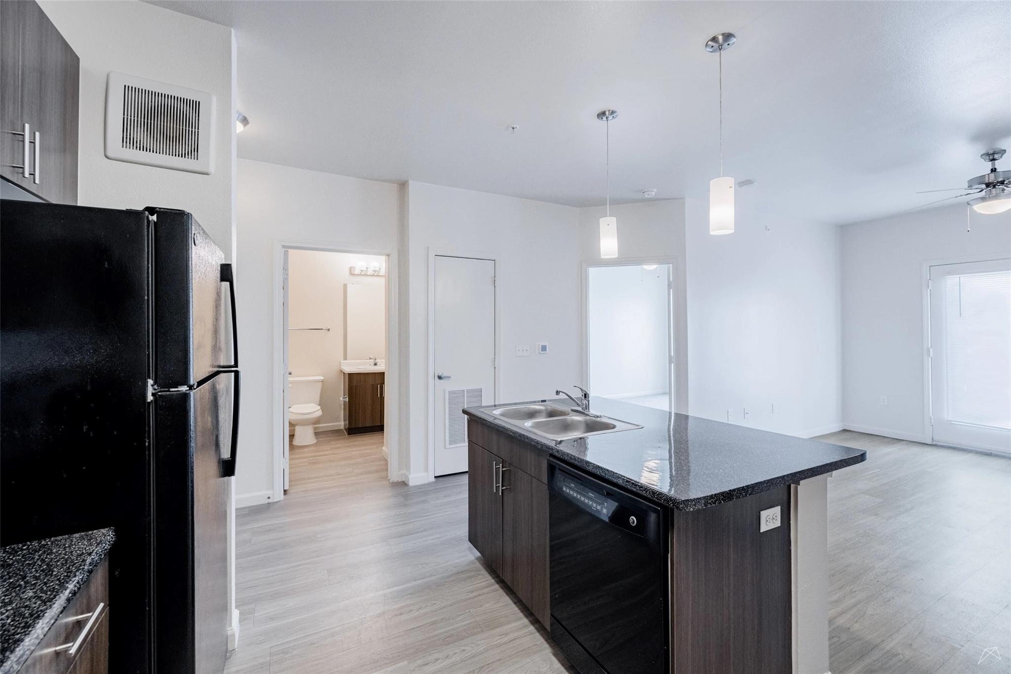 5605 Springdale Rd # 3-3-3409, Austin, TX 78723